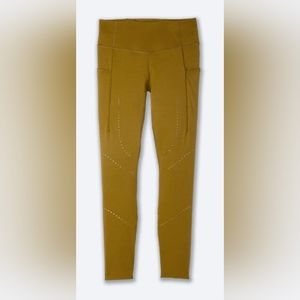 Brooks method 7/8 tight